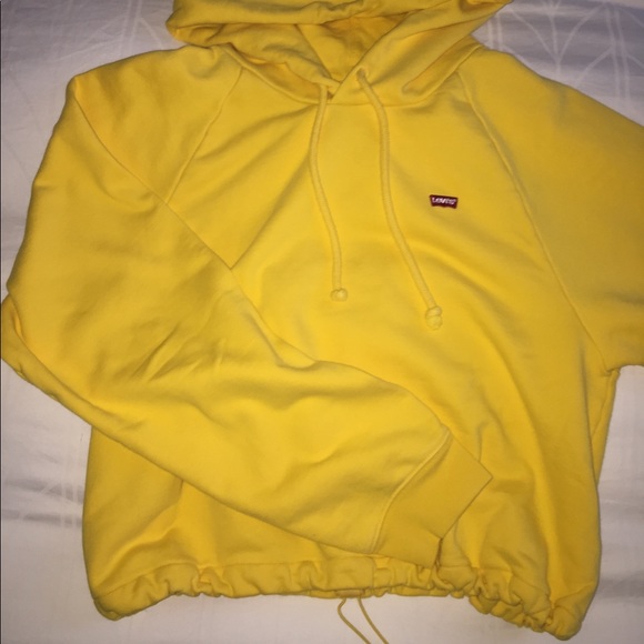 Levi’s Yellow Cropped Hoodie Small - Picture 2 of 7